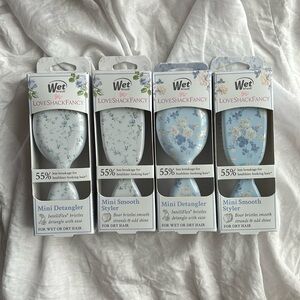 Set of 4 LoveShackFancy X Wet Brush Mini Brush